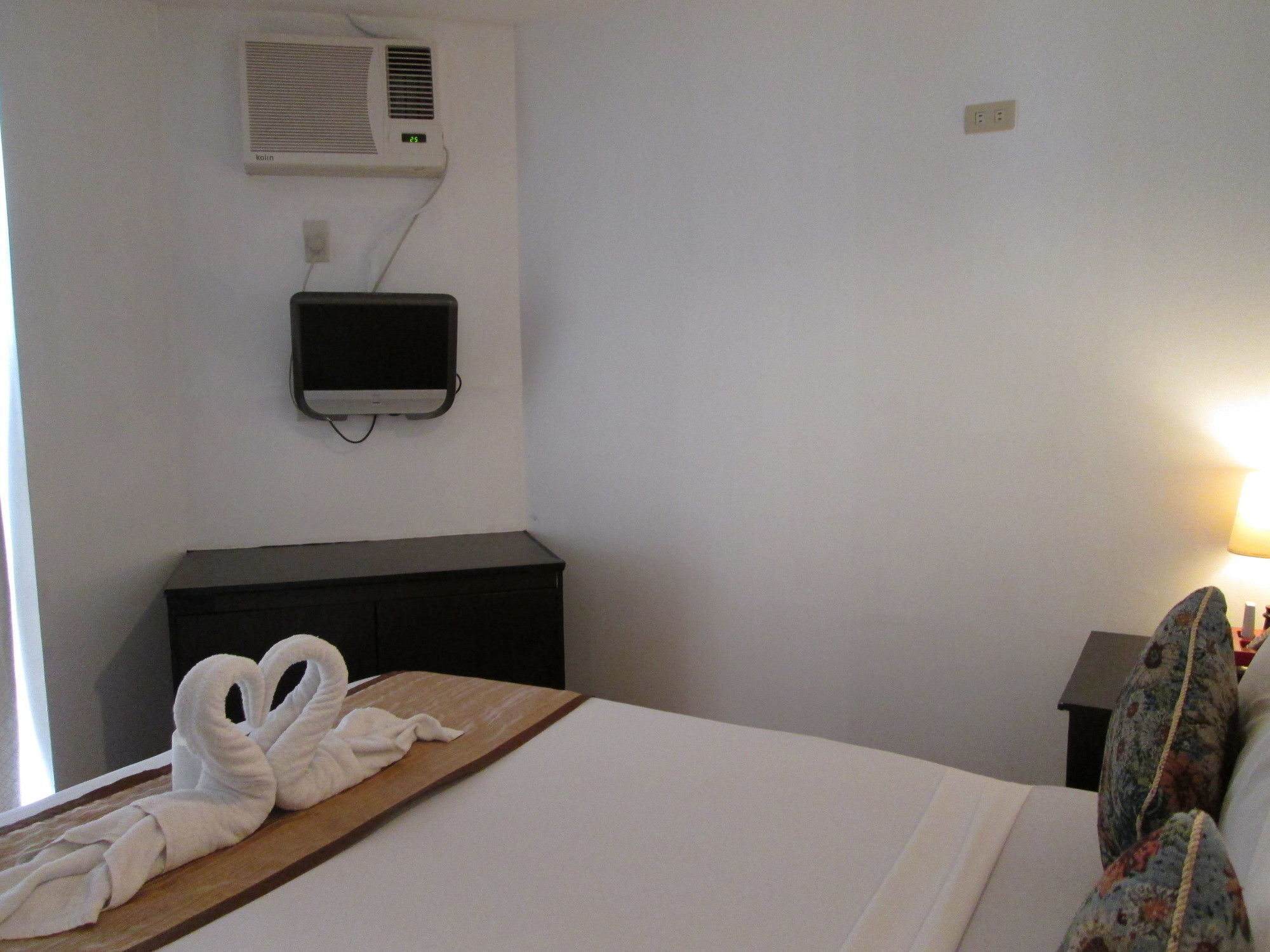 Quoalla Hotel Boracay Balabag  Екстер'єр фото