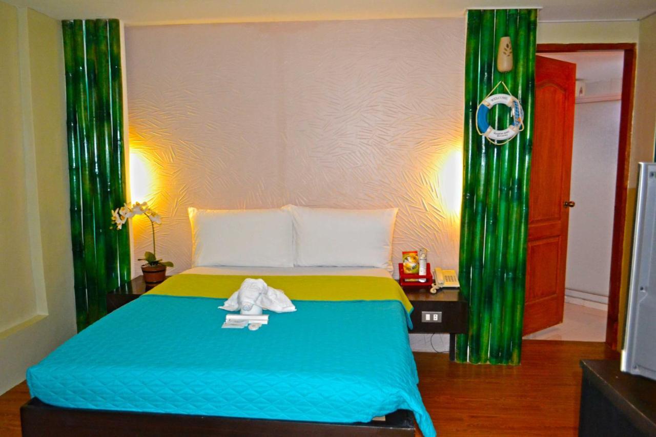 Quoalla Hotel Boracay Balabag  Екстер'єр фото
